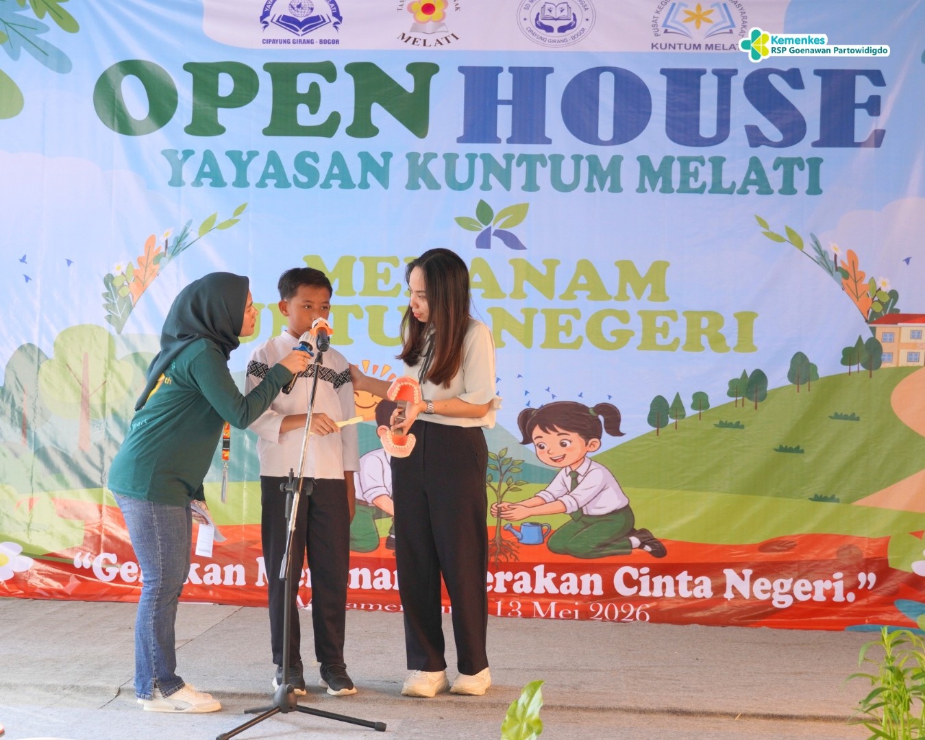 RS Goenawan turut berpartisipasi dalam kegiatan Open House Yayasan Kuntum Melati dengan memberikan Edukasi Kesehatan Gigi, tersedia juga layanan Mini MCU serta layanan Infus Vitamin